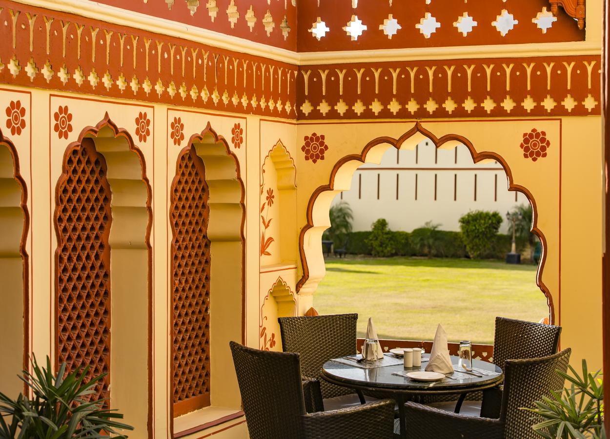 Umaid Haveli-A Heritage Style Hotel & Resort Джапур Экстерьер фото